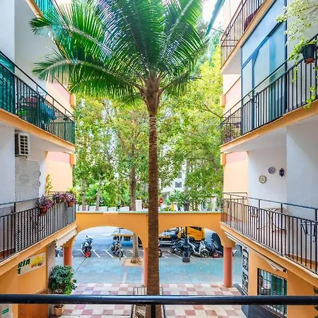 In Heart Of Town On The Coast * Marbella